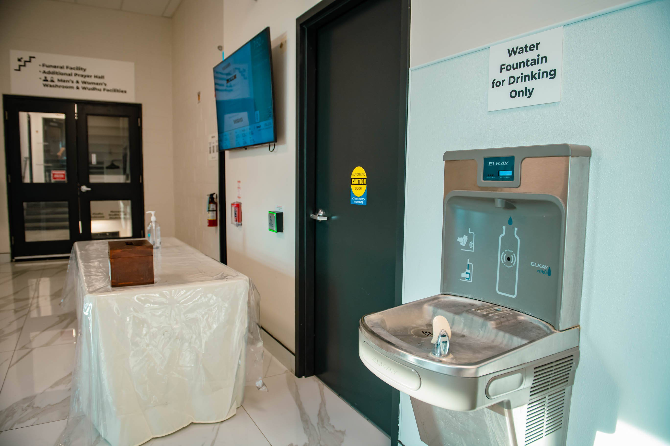 Barrie Mosque community moment DSC 6304